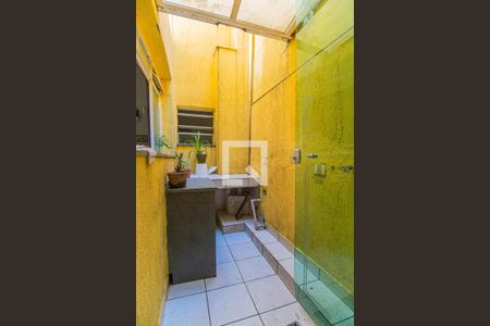 Banheiro de casa à venda com 2 quartos, 100m² em Santa Teresinha, Santo André