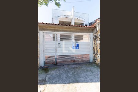 Fachada de casa à venda com 5 quartos, 300m² em Vila Paranaguá, São Paulo