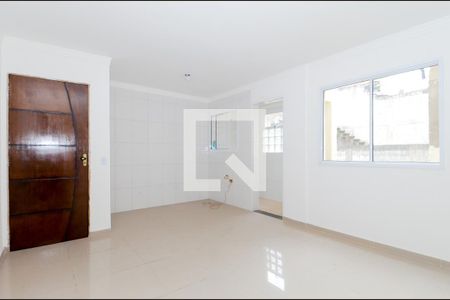 Sala/Cozinha de apartamento para alugar com 2 quartos, 55m² em Parque Mikail, Guarulhos