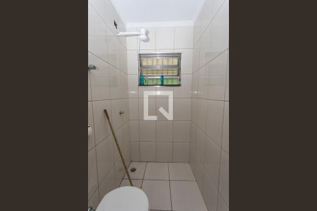 Banheiro 1 de casa para alugar com 3 quartos, 126m² em Piraporinha, Diadema