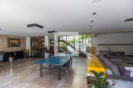 Sala de Estar de casa de condomínio à venda com 5 quartos, 550m² em Tamboré, Santana de Parnaíba