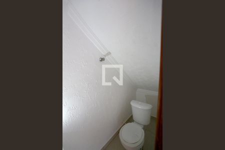 Lavabo de casa de condomínio para alugar com 2 quartos, 65m² em Vila Buenos Aires, São Paulo