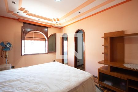 Suíte Master de casa à venda com 3 quartos, 300m² em Vila Campesina, Osasco