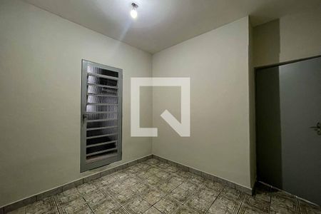 Sala  de casa para alugar com 2 quartos, 80m² em Parque Peruche, São Paulo