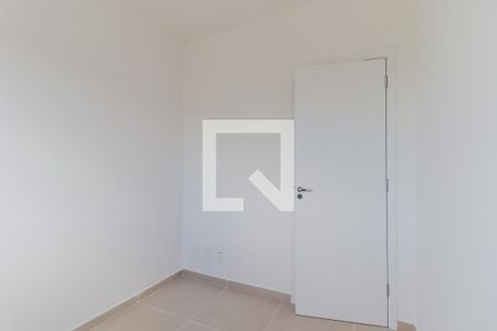 Quarto 1 de apartamento para alugar com 3 quartos, 90m² em Parque da Fonte, São José dos Pinhais