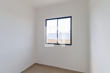 Quarto 1 de apartamento para alugar com 3 quartos, 90m² em Parque da Fonte, São José dos Pinhais