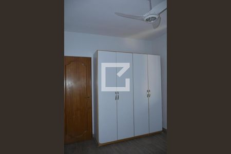 Quarto 1 de apartamento para alugar com 2 quartos, 70m² em Jardim Guanabara, Rio de Janeiro