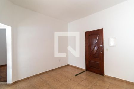 Casa à venda com 70m², 2 quartos e 1 vagaSala