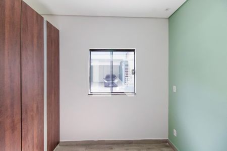 Quarto 2 de casa de condomínio para alugar com 2 quartos, 52m² em Vila Ema, São Paulo