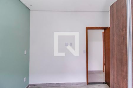 Quarto 2 de casa de condomínio para alugar com 2 quartos, 52m² em Vila Ema, São Paulo