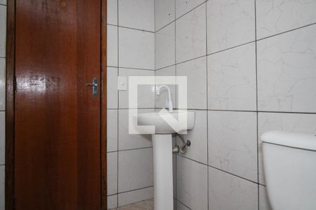 Banheiro de apartamento para alugar com 1 quarto, 45m² em Guará Ii, Brasília