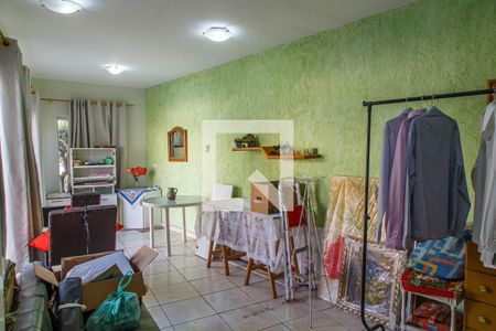 Casa para alugar com 384m², 3 quartos e 6 vagas Casa para alugar com 384m², 3 quartos e 6 vagasSalão de Festas