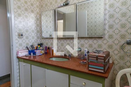 Casa para alugar com 384m², 3 quartos e 6 vagas Casa para alugar com 384m², 3 quartos e 6 vagasBanheiro 2