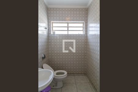 Casa para alugar com 384m², 3 quartos e 6 vagas Casa para alugar com 384m², 3 quartos e 6 vagasLavabo