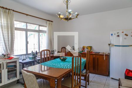 Casa para alugar com 384m², 3 quartos e 6 vagas Casa para alugar com 384m², 3 quartos e 6 vagasSala de Jantar