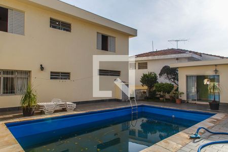 Casa para alugar com 384m², 3 quartos e 6 vagas Casa para alugar com 384m², 3 quartos e 6 vagasPiscina