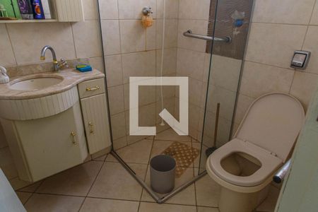 Casa para alugar com 384m², 3 quartos e 6 vagas Casa para alugar com 384m², 3 quartos e 6 vagasBanheiro 4