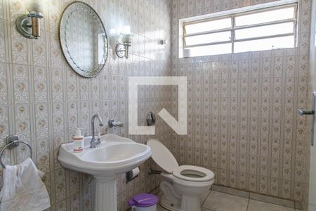 Casa para alugar com 384m², 3 quartos e 6 vagas Casa para alugar com 384m², 3 quartos e 6 vagasLavabo