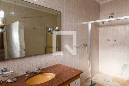 Casa para alugar com 384m², 3 quartos e 6 vagas Casa para alugar com 384m², 3 quartos e 6 vagasBanheiro Suíte