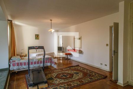 Casa para alugar com 384m², 3 quartos e 6 vagas Casa para alugar com 384m², 3 quartos e 6 vagasQuarto Suíte