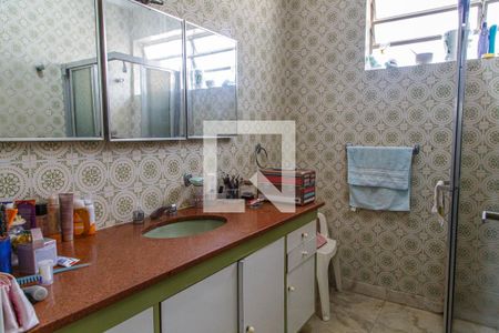 Casa para alugar com 384m², 3 quartos e 6 vagas Casa para alugar com 384m², 3 quartos e 6 vagasBanheiro 2