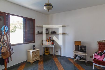 Casa para alugar com 384m², 3 quartos e 6 vagas Casa para alugar com 384m², 3 quartos e 6 vagasQuarto 2