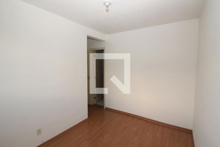 Quarto Suíte de apartamento para alugar com 2 quartos, 69m² em Coronel Aparício Borges, Porto Alegre
