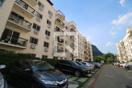 Apartamento para alugar com 60m², 3 quartos e 1 vaga Apartamento para alugar com 60m², 3 quartos e 1 vagaFachada