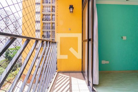 Varanda Sala de apartamento para alugar com 3 quartos, 77m² em Vila Campestre, São Paulo