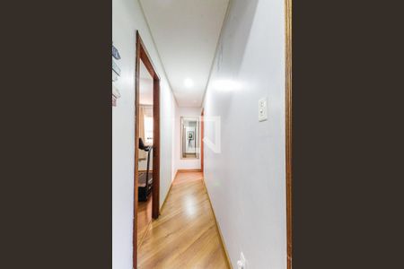 Corredor de casa à venda com 4 quartos, 225m² em Passo das Pedras, Porto Alegre