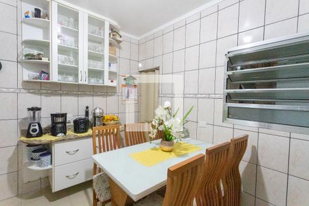 Cozinha  de casa à venda com 3 quartos, 225m² em Conceição, Diadema