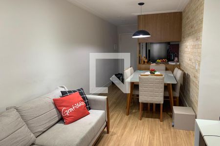 Sala de apartamento à venda com 2 quartos, 56m² em Jaguaribe, Osasco