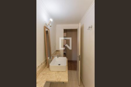 Apartamento à venda com 76m², 3 quartos e 1 vaga Apartamento à venda com 76m², 3 quartos e 1 vagaBanheiro