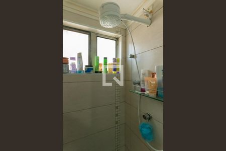 Apartamento à venda com 76m², 3 quartos e 1 vaga Apartamento à venda com 76m², 3 quartos e 1 vagaBanheiro