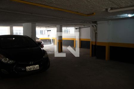 Garagem de kitnet/studio para alugar com 1 quarto, 22m² em Centro, Rio de Janeiro