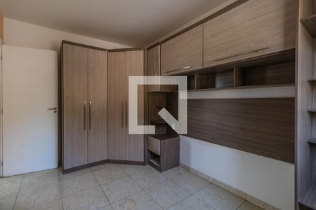 Quarto 1 de apartamento para alugar com 2 quartos, 55m² em Jardim Maria Helena, Barueri