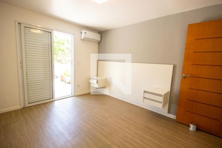 Quarto de casa para alugar com 3 quartos, 180m² em Jardim Luanda, São Paulo