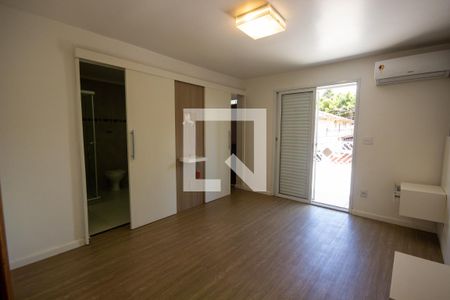 Quarto de casa para alugar com 3 quartos, 180m² em Jardim Luanda, São Paulo