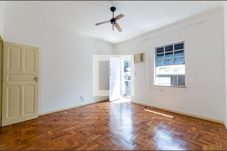 Quarto de apartamento à venda com 1 quarto, 32m² em Centro, Niterói