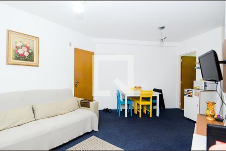 Sala de apartamento para alugar com 2 quartos, 50m² em Jardim Terezopolis, Guarulhos