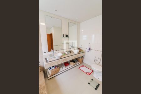 Casa para alugar com 500m², 5 quartos e 5 vagas Casa para alugar com 500m², 5 quartos e 5 vagasSuite 4 Master