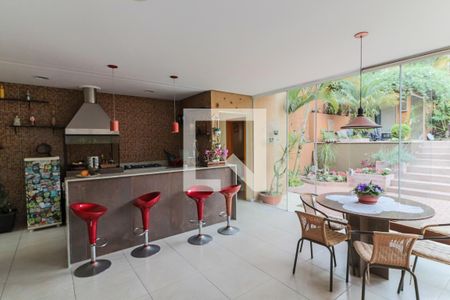 Casa para alugar com 500m², 5 quartos e 5 vagas Casa para alugar com 500m², 5 quartos e 5 vagasChurrasqueira