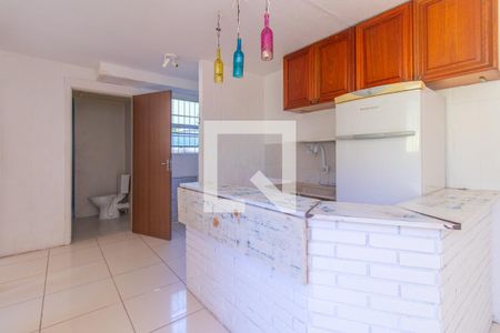 Cozinha e Área de Serviço de apartamento à venda com 2 quartos, 42m² em Aberta dos Morros, Porto Alegre