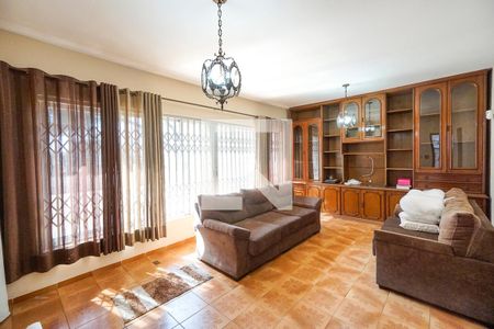 Sala de estar de casa à venda com 3 quartos, 200m² em Chácara Santo Antônio (zona Leste), São Paulo
