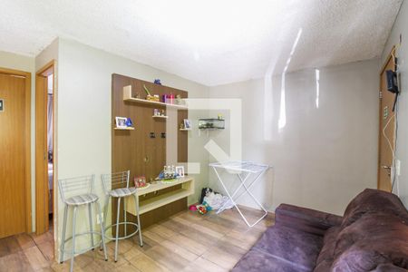 Sala de apartamento à venda com 2 quartos, 42m² em Igara, Canoas