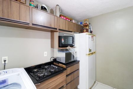 Sala/cozinha de apartamento à venda com 2 quartos, 42m² em Igara, Canoas