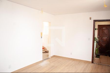 Sala de apartamento à venda com 3 quartos, 68m² em Inconfidentes, Contagem