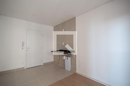 Sala e cozinha de apartamento para alugar com 1 quarto, 32m² em Centro, Osasco