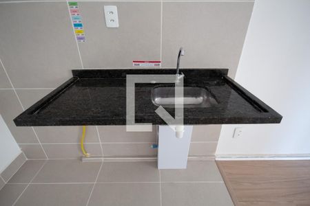 Sala e cozinha de apartamento para alugar com 1 quarto, 32m² em Centro, Osasco