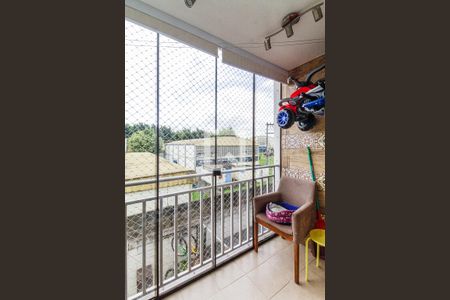 Sacada da sala de apartamento à venda com 2 quartos, 54m² em Humaitá, Porto Alegre